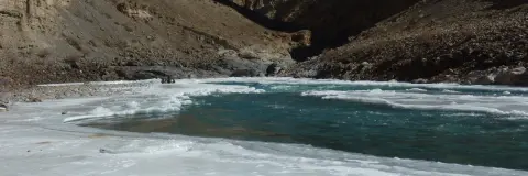 Chadar Trek Temperature: Day, Night and Camp by Camp
