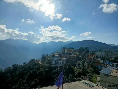 Brahmatal Trek — photo 1 from a Trekkaro batch