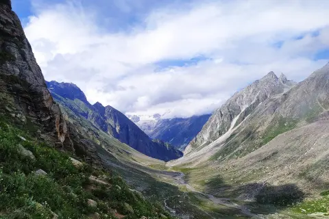 Hampta Pass Trek