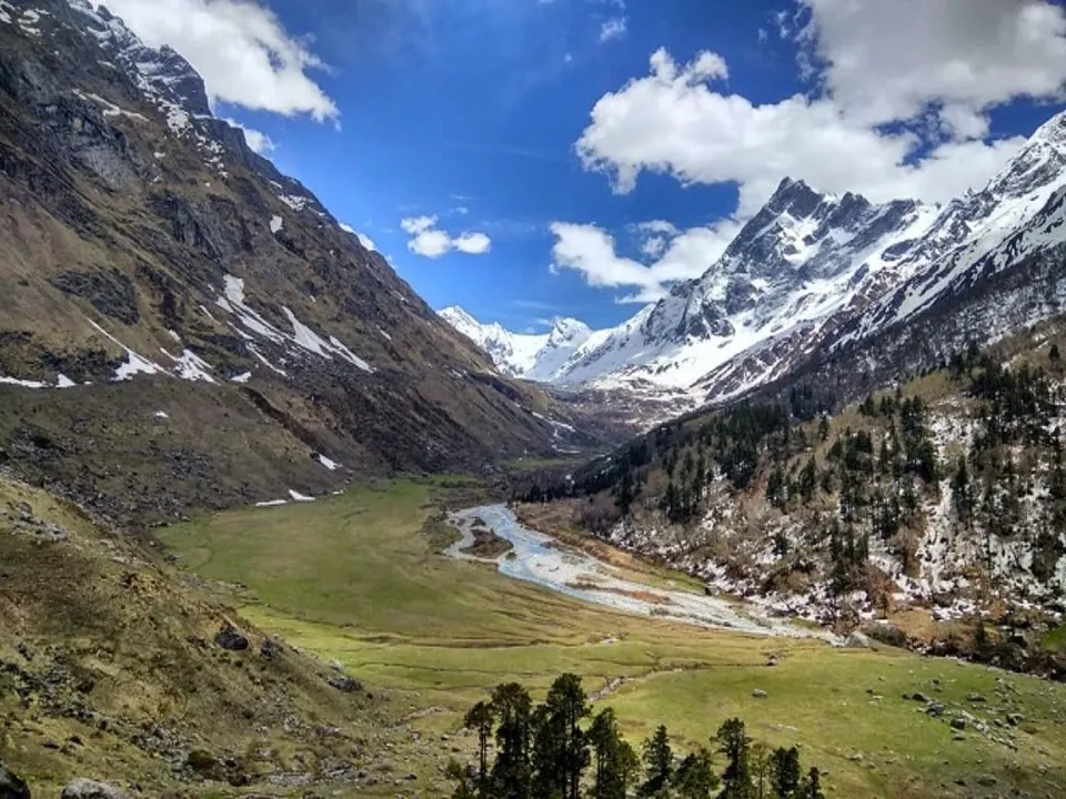 Har Ki Dun Trek - Trek Scenery
