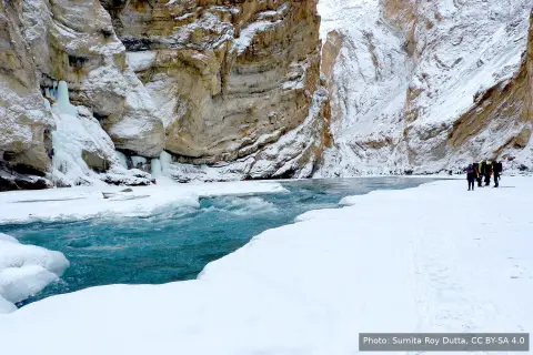 Chadar Trek (Frozen River)